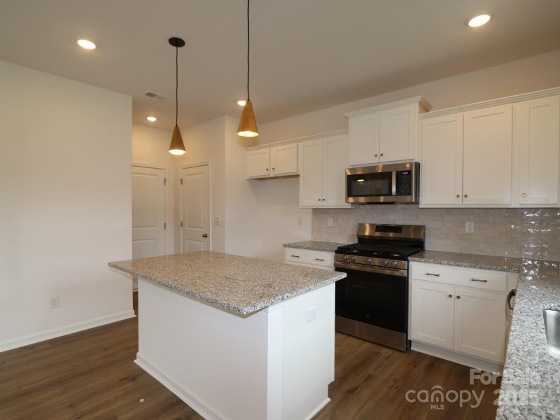 Property image 4 of 908 Barker Street in Willoughby Park, Monroe, NC 28112