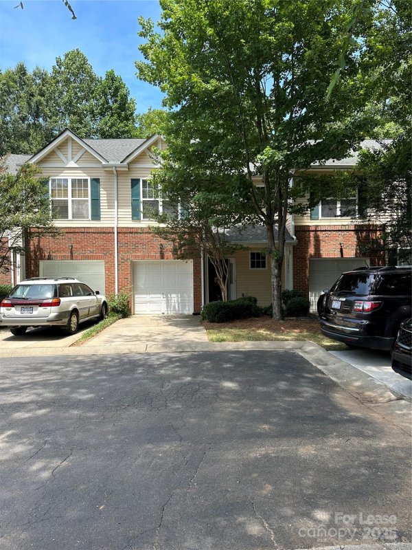 17071 Commons Creek Drive