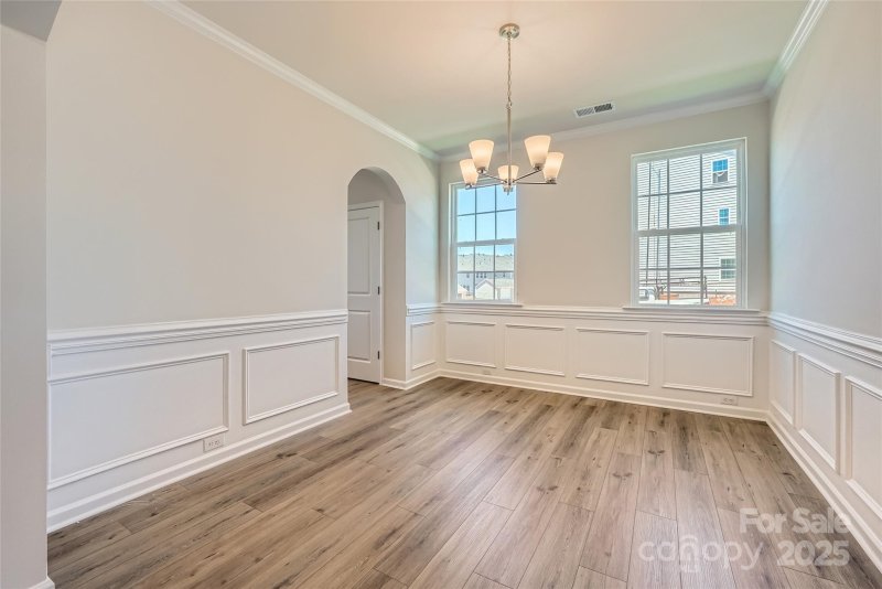Property image 5 of 1043 Lookout Shoals Drive in Elizabeth, Fort Mill, SC 29715