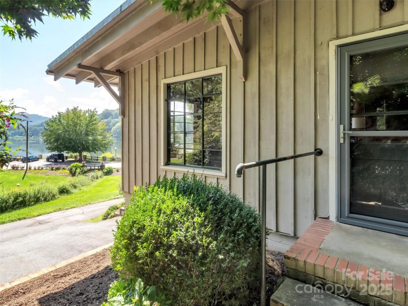 Property image 4 of 268 Stuart Circle in Lake Junaluska Assembly, Lake Junaluska, NC 28745