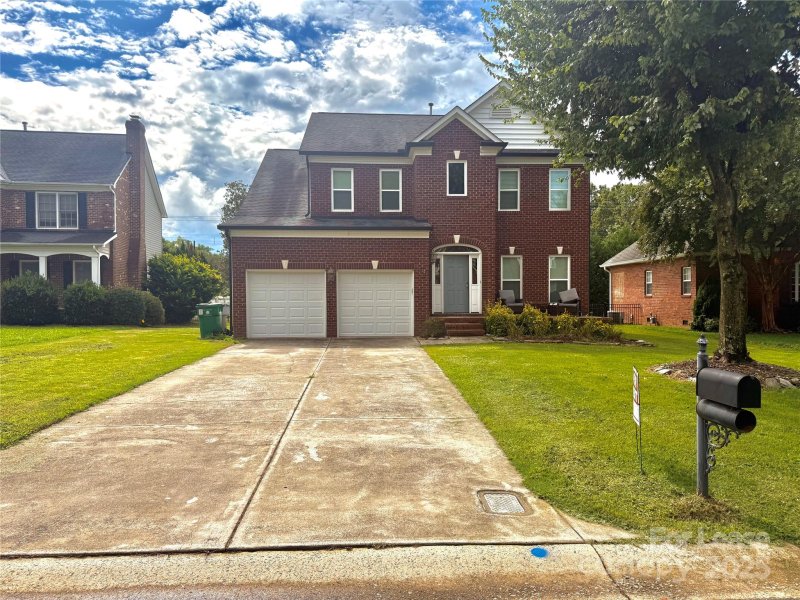 1206 Mendenhall Court