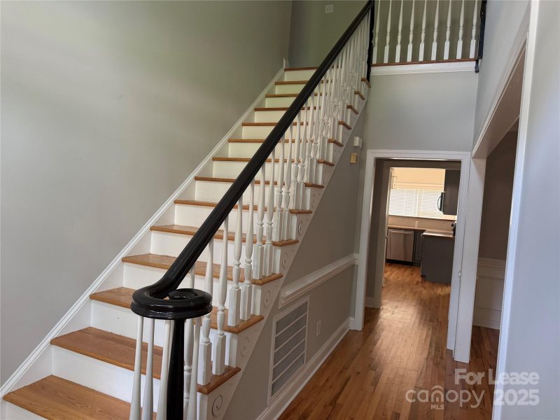 Property image 4 of 1206 Mendenhall Court in Cotswold, Charlotte, NC 28211