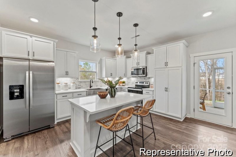 Property image 2 of 107 Pembroke Way in Morrow Brook, Albemarle, NC 28001