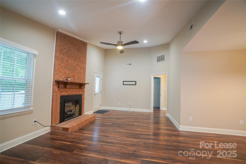 Property image 2 at 2434 Dryden Lane, Charlotte, NC 28210