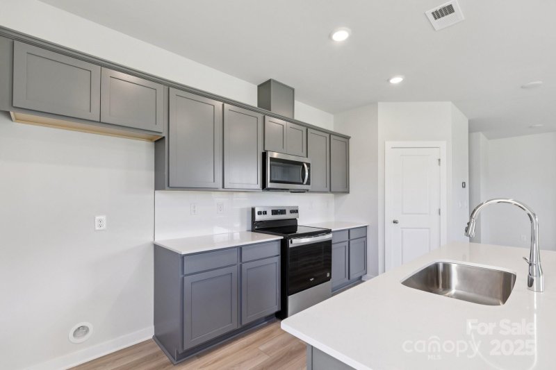 Property image 3 of 2425 Appalachian Trail Drive in Blue Sky Meadows, Monroe, NC 28110