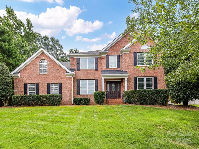 8908 Devonshire Drive