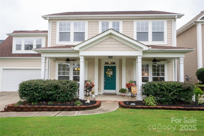 GlenGrove, Concord Community