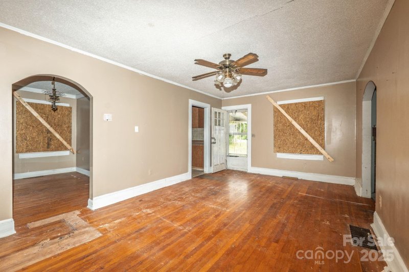 Property image 5 at 909 Wabash Avenue, Charlotte, NC 28208