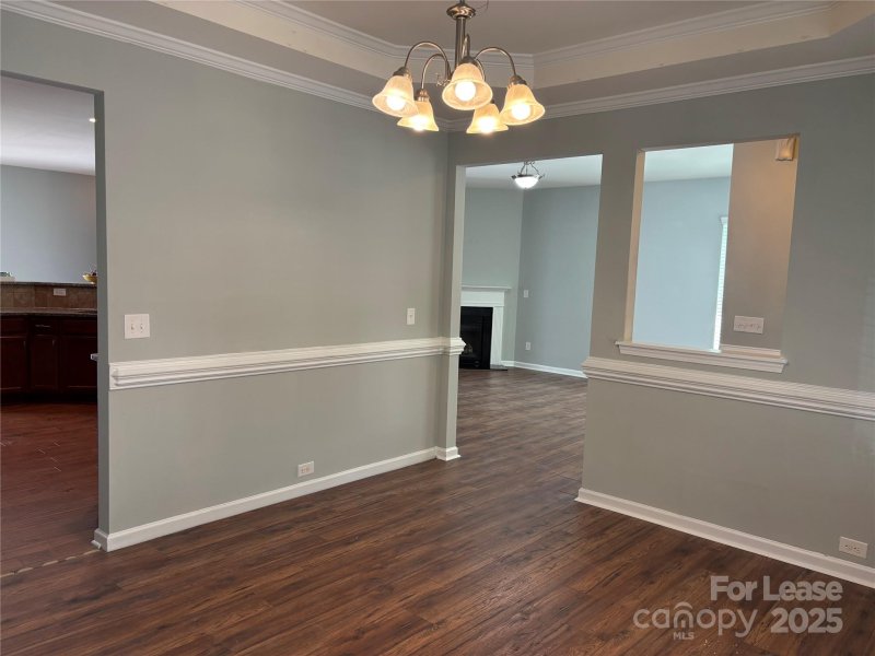 Property image 5 of 10519 Royal Winchester Drive in Ardrey Crest, Charlotte, NC 28277