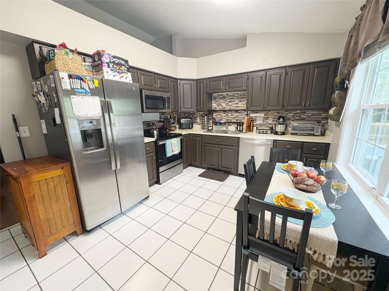 Property image 4 of 1515 Cambridge Heights Place in Cambridge Commons, Concord, NC 28027