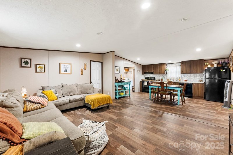 Property image 3 of 119 Condor Drive in Deloatch Acres, Shelby, NC 28152