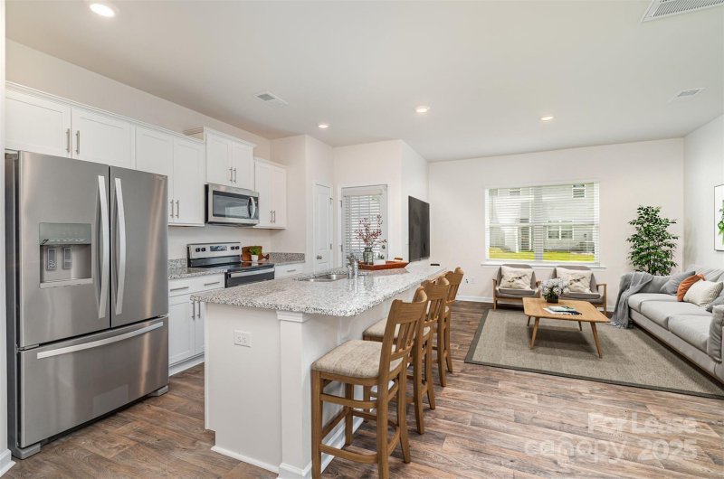 Property image 3 at 7109 North Mills Road, Charlotte, NC 28216