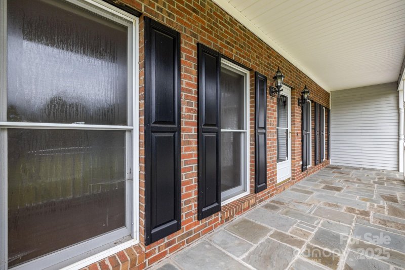 Property image 5 at 170 Stoneybrook Way, Tryon, NC 28782