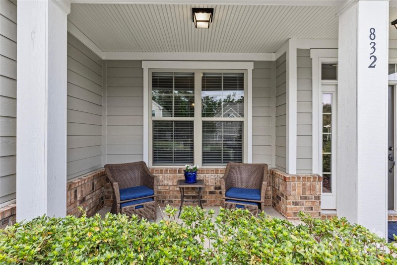 Property image 4 of 832 Oak Manor Drive in Pleasant Oaks, Concord, NC 28025