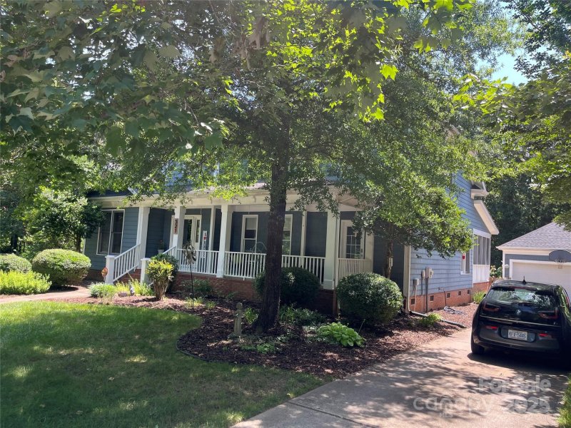 Property image 2 at 521 Ashby Drive, Davidson, NC 28036