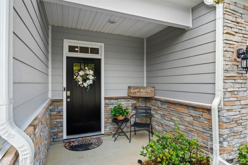 Property image 2 of 1018 Chicory Trace in Ivy Ridge, Clover, SC 29710