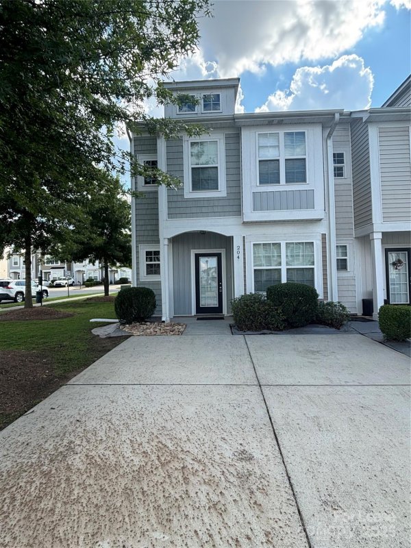 Property image 2 at 204 Halton Crossing Drive, Concord, NC 28027