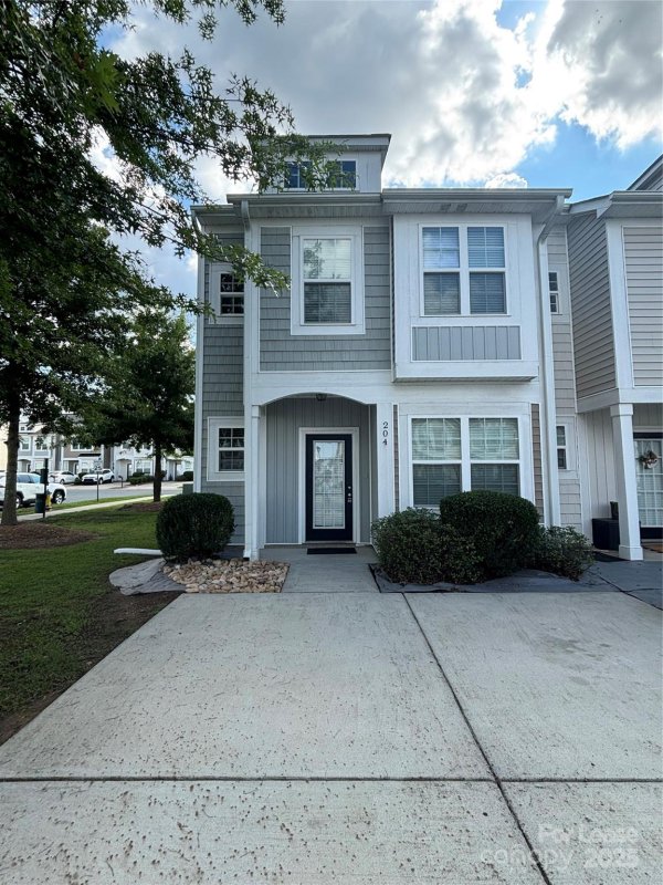 Property image 3 at 204 Halton Crossing Drive, Concord, NC 28027