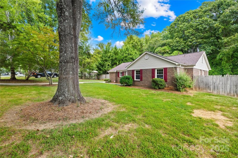 Property image 2 at 5832 Falstaff Drive, Charlotte, NC 28227