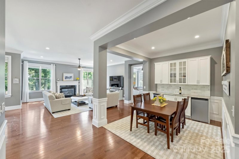 Property image 4 of 7415 Edenbridge Lane in Bellmore Hall, Charlotte, NC 28226