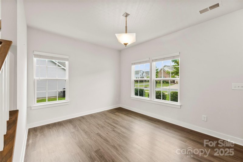 Property image 4 of 1686 Scarbrough Circle in The Mills At Rocky River, Concord, NC 28025