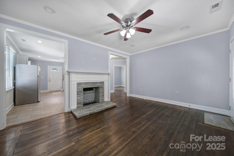 Property image 3 of 1031 Spruce Street in Wilmore, Charlotte, NC 28203
