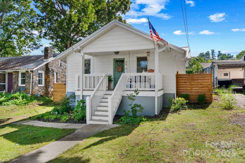 Property image 4 at 26 Oteen Park Place, Asheville, NC 28805