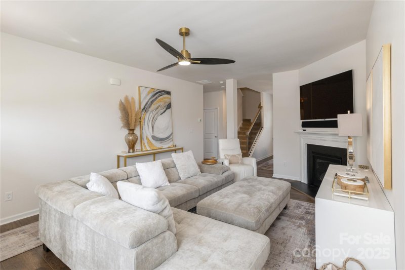 Property image 4 of 182 Marathon Lane in Holbrook Village, Candler, NC 28715