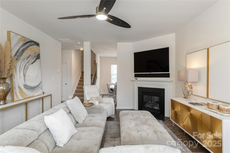 Property image 5 of 182 Marathon Lane in Holbrook Village, Candler, NC 28715