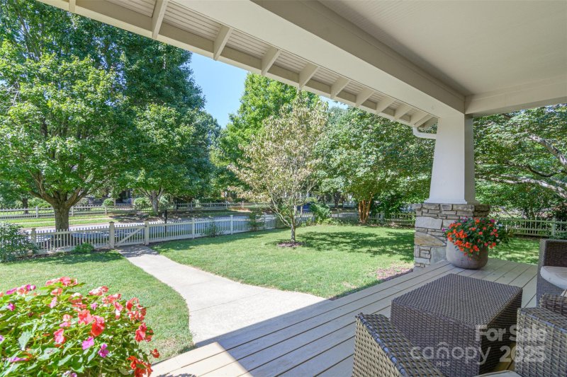 Property image 4 of 1059 Columbine Road in Biltmore Park, Asheville, NC 28803