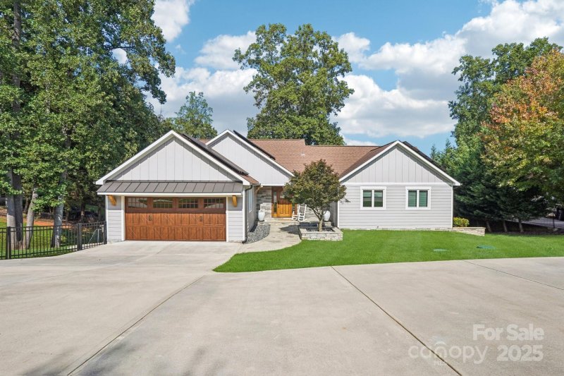 Property image 2 of 194 Ringneck Trail in Woodland Hills, Mooresville, NC 28117