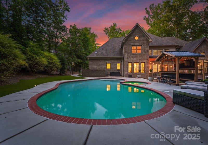 Property image 3 of 1056 James Madison Drive in Williamsburg, Weddington, NC 28104