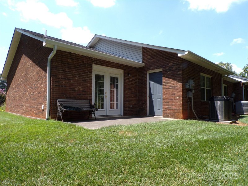 Property image 3 at 319 7th Street Place, Conover, NC 28613