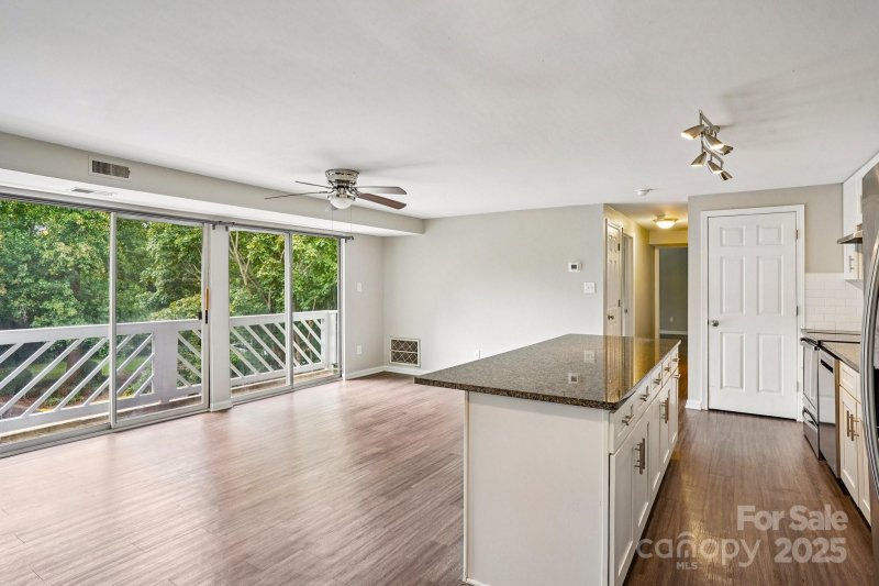 Property image 4 at 9531 Shannon Green Drive, Charlotte, NC 28213