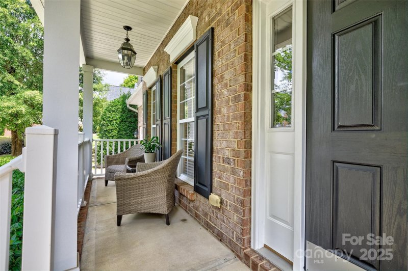 Property image 2 of 319 Forest Walk Lane in Pleasant Glen, Fort Mill, SC 29708