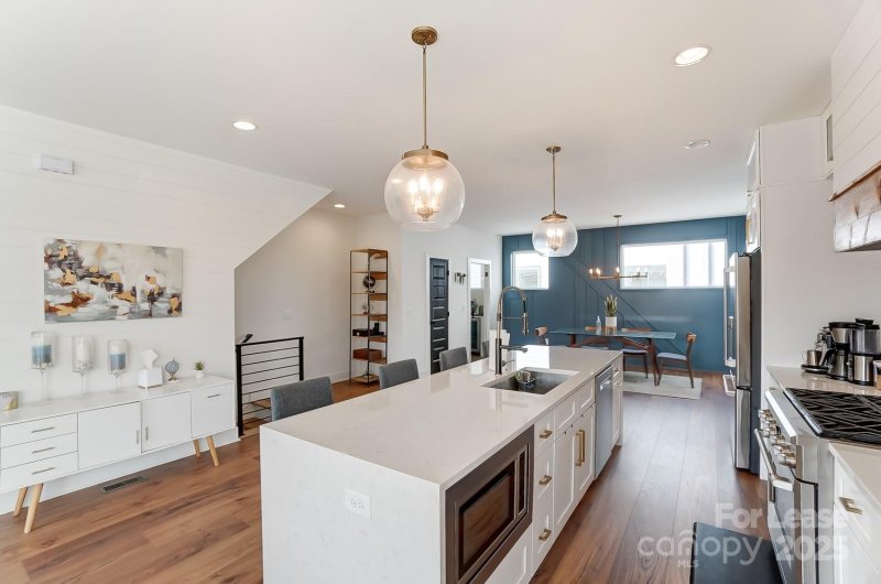 Property image 4 at 238 Walnut Avenue, Charlotte, NC 28208