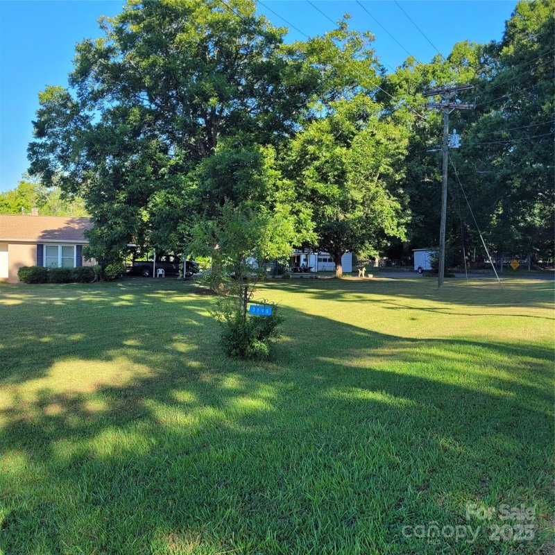 Property image 3 of 3199 Hilton Road in Bel Air Acres, Rock Hill, SC 29732