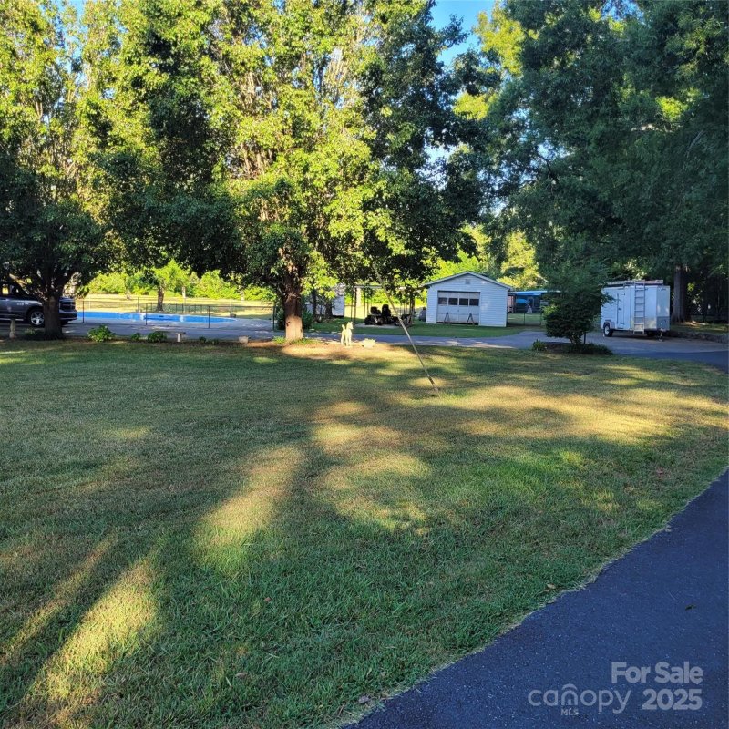 Property image 4 of 3199 Hilton Road in Bel Air Acres, Rock Hill, SC 29732