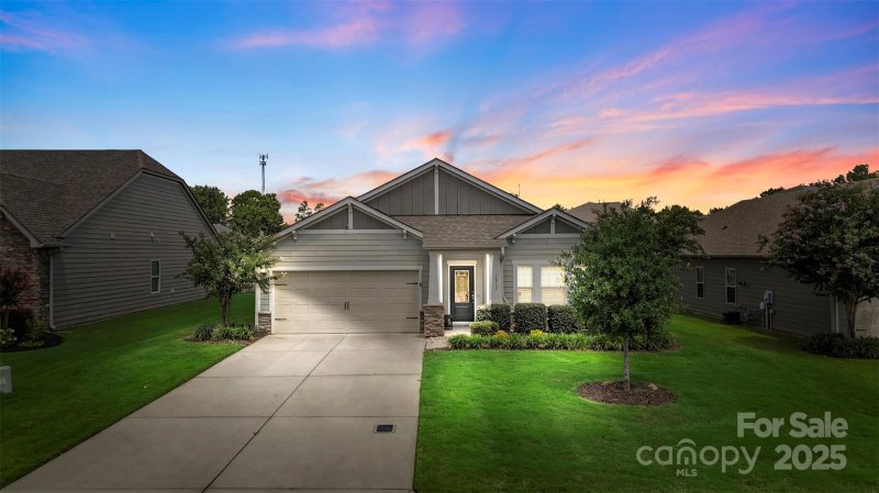 5012 Laurel Glen Court