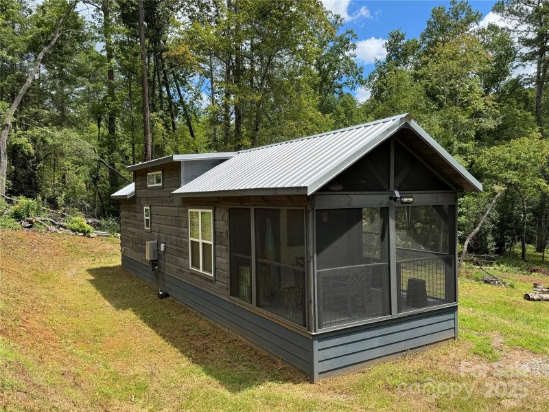 Property image 3 of 231 Wandering Bear Way in Indian Head Acres, Lake Lure, NC 28746