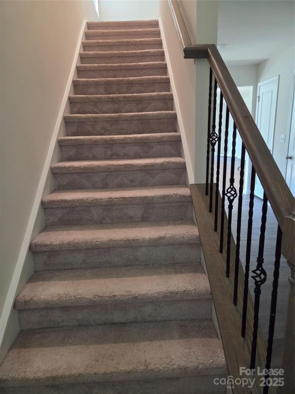 Property image 2 of 1537 Woodhouse Drive in Veronica Springs, Monroe, NC 28110