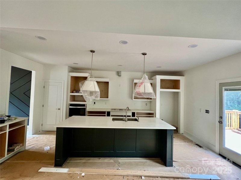 Property image 2 of 4205 9th Street in Tillmans Run, Hickory, NC 28601