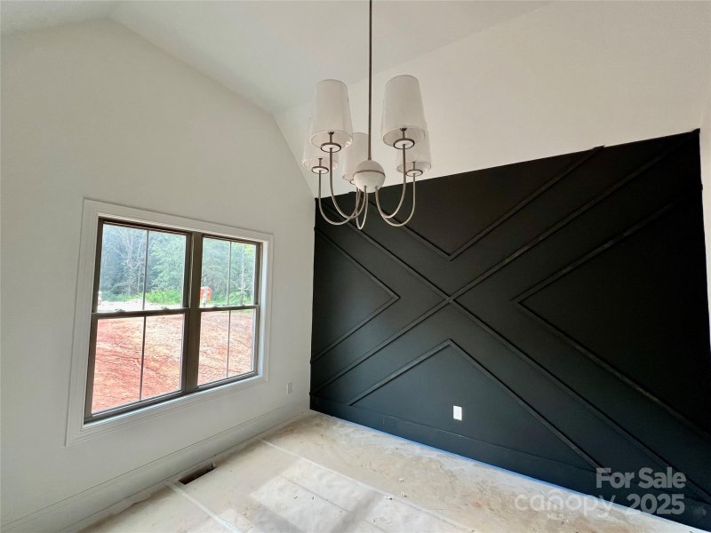 Property image 4 of 4205 9th Street in Tillmans Run, Hickory, NC 28601