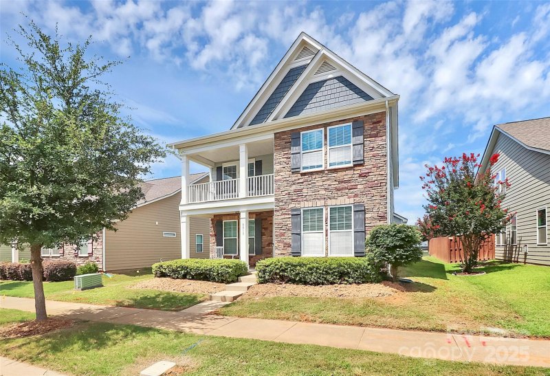 8810 Hallowford Drive