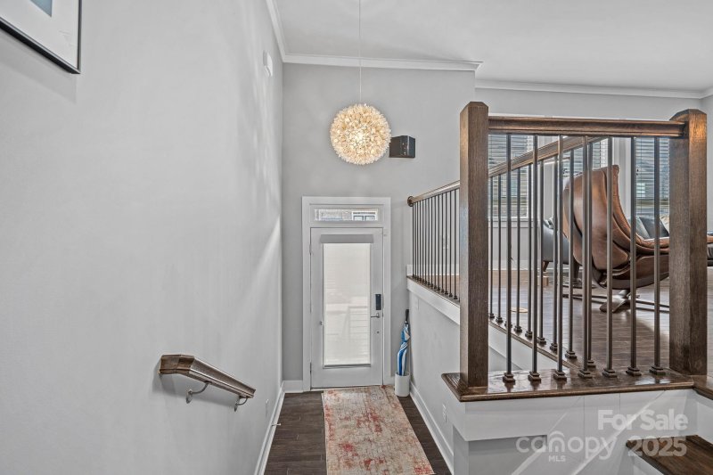Property image 4 of 1910 Seegars Place in Midwood Square, Charlotte, NC 28204