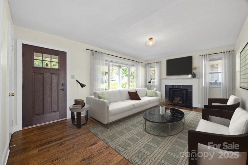 Property image 2 at 216 Sylvania Avenue, Charlotte, NC 28206