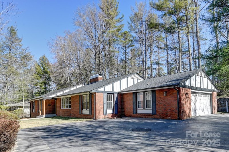 Property image 4 of 14 Amherst Road in Biltmore Forest, Asheville, NC 28803