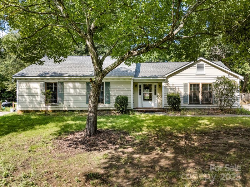 2506 Lawton Bluff Road