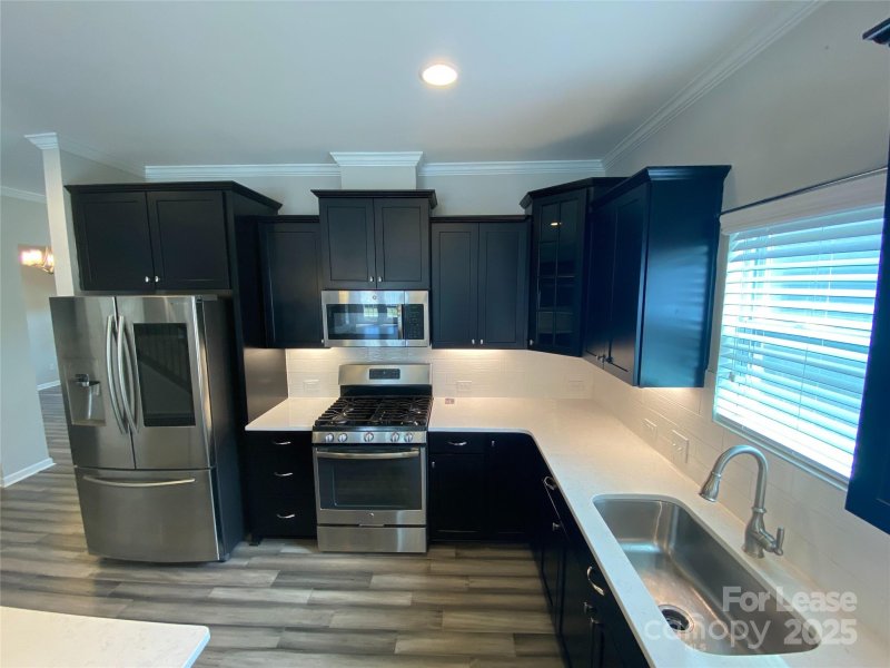 Property image 2 of 5839 Eleanor Rigby Road in Clarabella, Charlotte, NC 28278