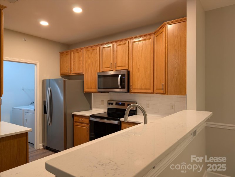 Property image 3 of 16246 Redstone Mountain Lane in Copper Ridge, Charlotte, NC 28277